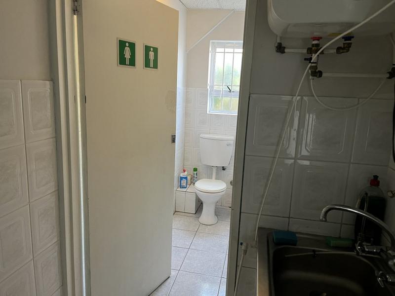 To Let commercial Property for Rent in Montague Gardens Western Cape